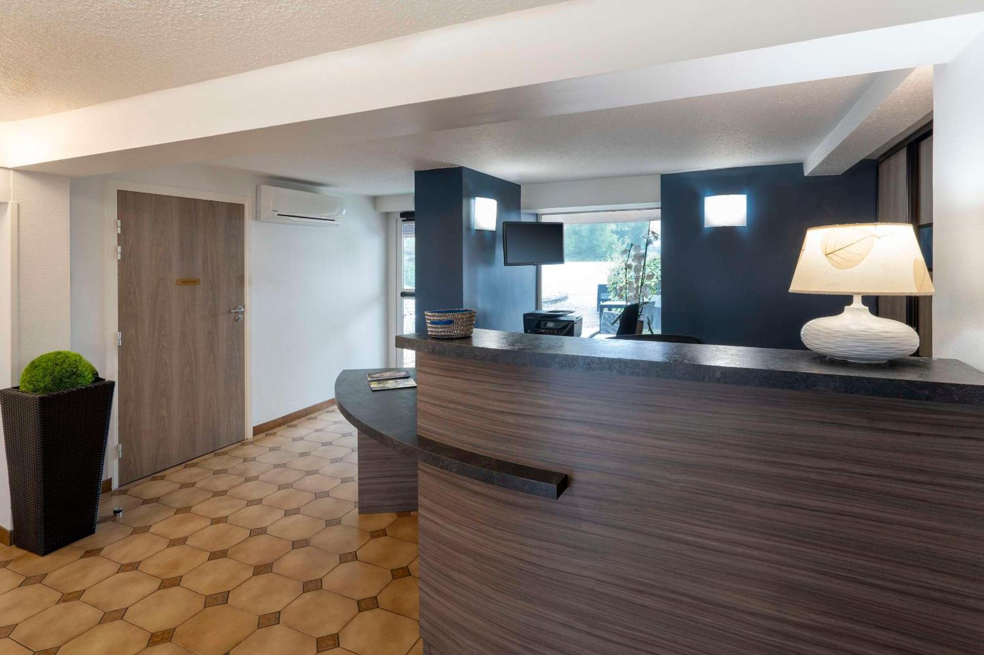 Sure Hotel By Best Western Saintes Exteriér fotografie